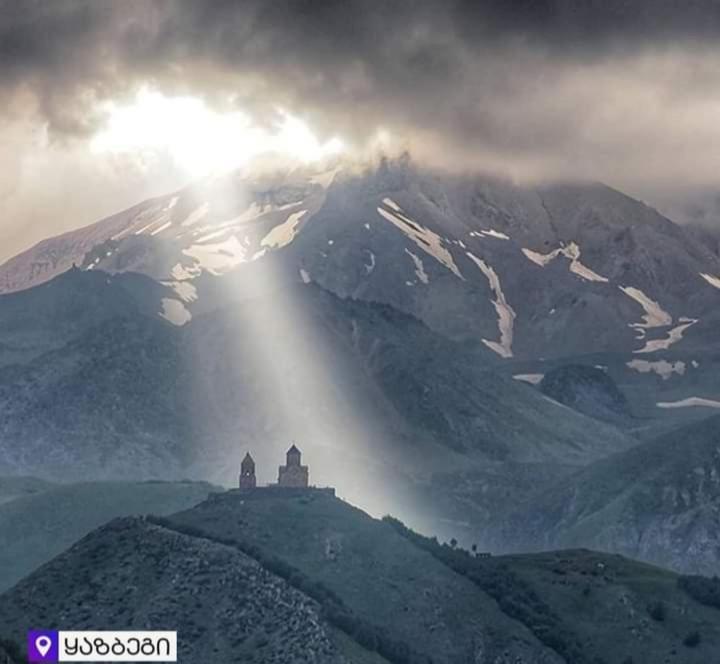 Prime Hotel Kazbegi 外观 照片